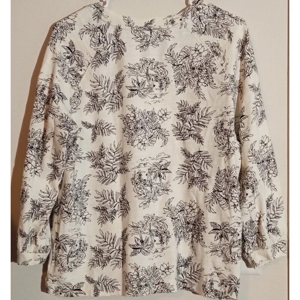 LOFT Pullover Sweatshirt Women's Size Medium Ivory Long Sleeve Safari EUC Nice - Picture 2 of 4
